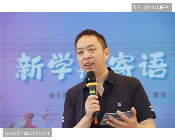 飞盘世界的追逐与梦想陈强的运动人生对话录